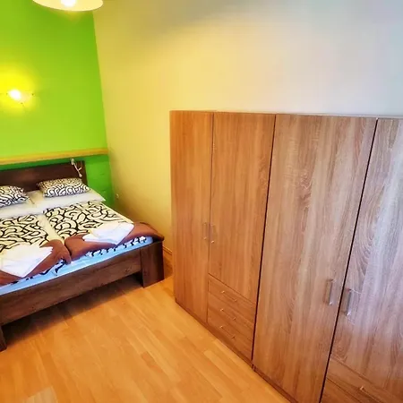 Budget Hostel