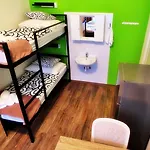 Bebudgetrooms Ostello *
