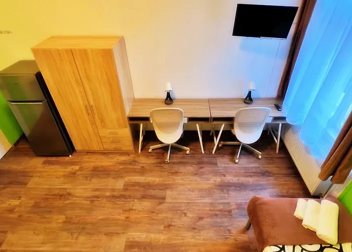 Bebudgetrooms Hostel